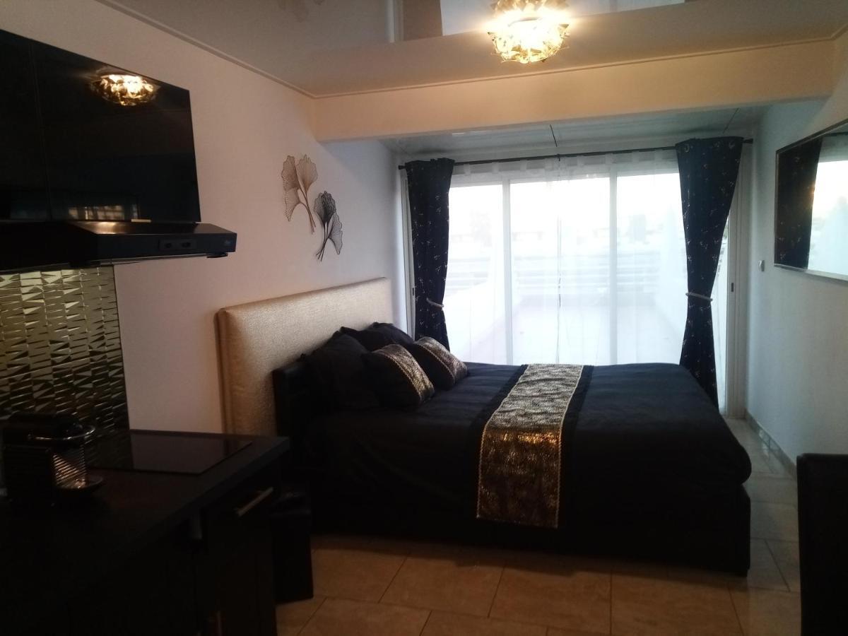 Village Naturiste Le Goldenblack Agde Εξωτερικό φωτογραφία
